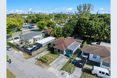 2410 Jackson, Hollywood, FL 33020 - Photo 35