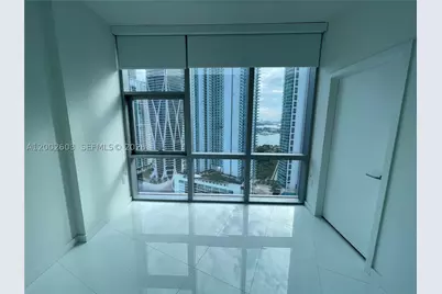 851 NE 1st #3103, Miami, FL 33132 - Photo 7