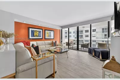 5757 Collins #1104, Miami Beach, FL 33140 - Photo 21