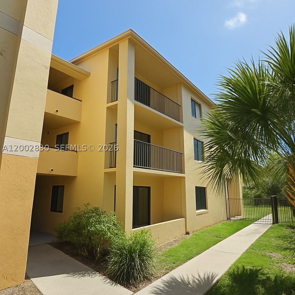 9999 Summerbreeze #216 main architectural view