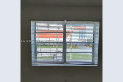 1370 NE 119th #137015, Miami, FL 33161 - Photo 11
