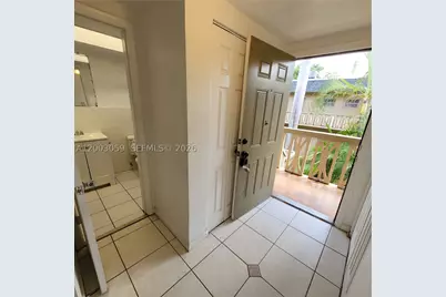 1370 NE 119th #137015, Miami, FL 33161 - Photo 7