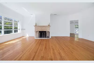 2300 S Miami, Miami, FL 33129 - Photo 11