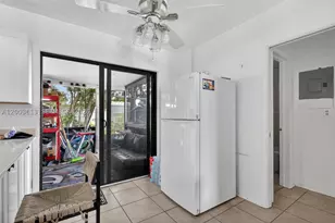 5814 Cleveland, Hollywood, FL 33021 - Photo 9