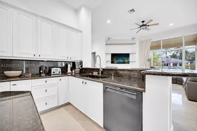 10430 Kestrel, Plantation, FL 33324 - Photo 17