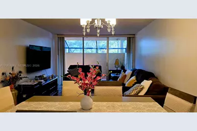 10835 SW 112th #106, Miami, FL 33176 - Photo 5