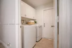 777 Tanglewood, Weston, FL 33327 - Photo 23