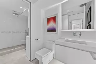 801 Brickell Key, Miami, FL 33131 - Photo 33
