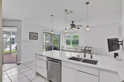 636 Sand Creek, Weston, FL 33327 - Photo 11