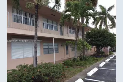 230 SW 11th #14, Hallandale Beach, FL 33009 - Photo 3