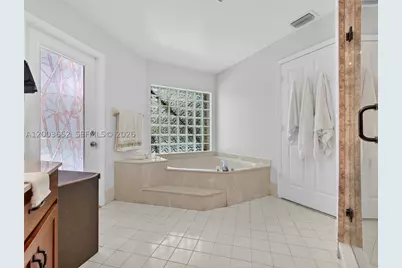 1025 Creekford, Weston, FL 33326 - Photo 15