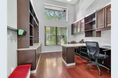 1025 Creekford, Weston, FL 33326 - Photo 23