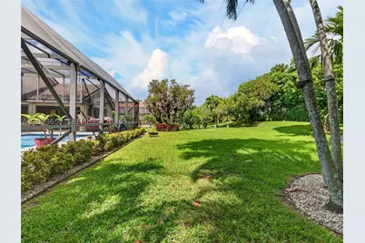 1025 Creekford, Weston, FL 33326 - Photo 45