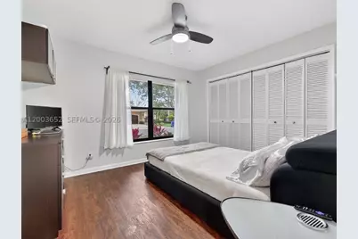 1025 Creekford, Weston, FL 33326 - Photo 27