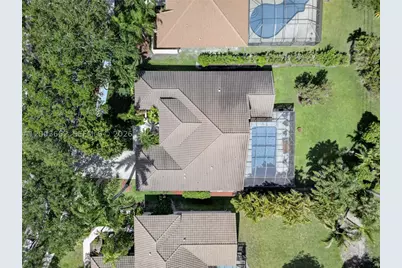 1025 Creekford, Weston, FL 33326 - Photo 69