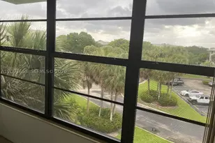 1701 Whitehall, Davie, FL 33324 - Photo 13