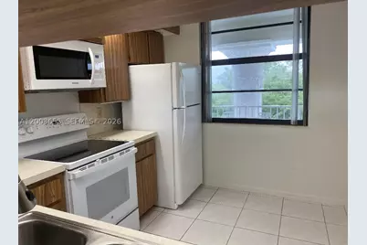 1701 Whitehall #403, Davie, FL 33324 - Photo 3