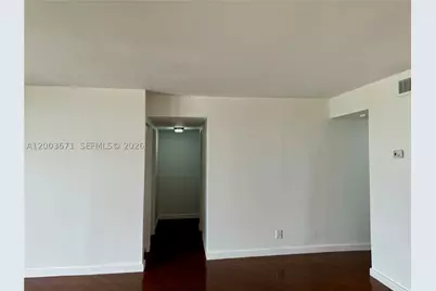 2020 NE 135th #810, North Miami, FL 33181 - Photo 7