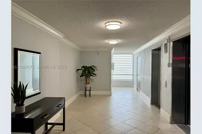 2020 NE 135th #810, North Miami, FL 33181 - Photo 25