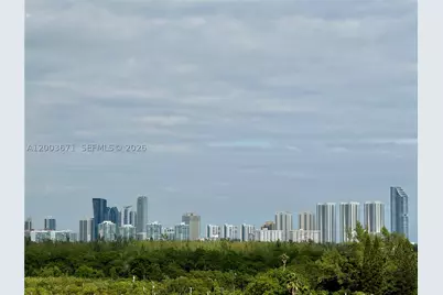 2020 NE 135th #810, North Miami, FL 33181 - Photo 43