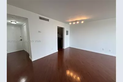 2020 NE 135th #810, North Miami, FL 33181 - Photo 19