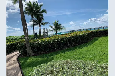 16711 Collins #602, Sunny Isles Beach, FL 33160 - Photo 35