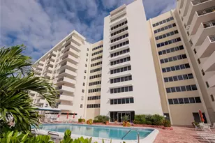 401 Golden Isles, Hallandale Beach, FL 33009 - Photo 35