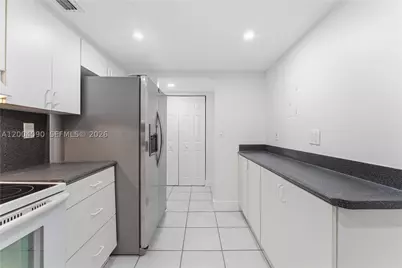 10852 N Kendall #312, Miami, FL 33176 - Photo 15