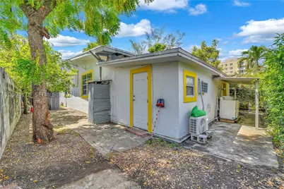 219 SW 6th, Miami, FL 33130 - Photo 21