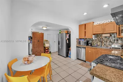 219 SW 6th, Miami, FL 33130 - Photo 11