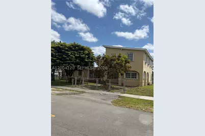 10910 SW 40th, Miami, FL 33165 - Photo 23