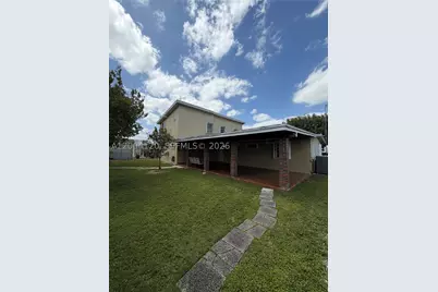10910 SW 40th, Miami, FL 33165 - Photo 35