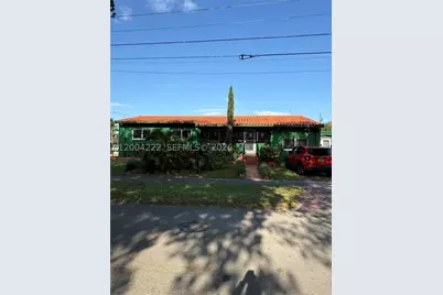 540 SW 39th, Miami, FL 33134 - Photo 1