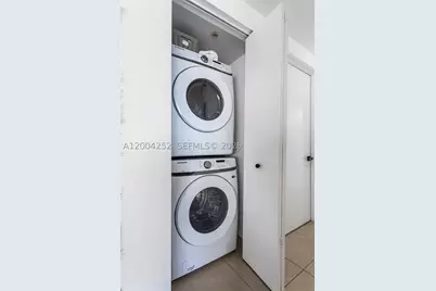 3250 NE 1st #913, Miami, FL 33137 - Photo 17