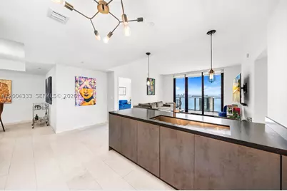 1010 Brickell #3904, Miami, FL 33131 - Photo 3