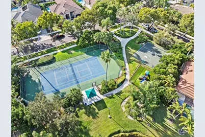 765 Bayside, Weston, FL 33326 - Photo 47