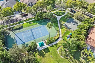 765 Bayside, Weston, FL 33326 - Photo 47