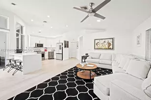 765 Bayside, Weston, FL 33326 - Photo 15