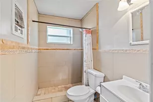 723 NW 15th, Fort Lauderdale, FL 33311 - Photo 25