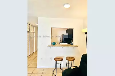 1441 Lincoln #212, Miami Beach, FL 33139 - Photo 9