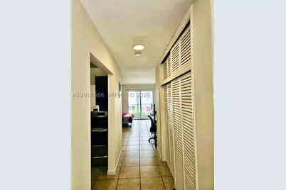 1441 Lincoln #212, Miami Beach, FL 33139 - Photo 5