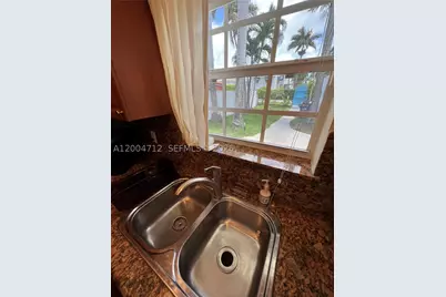 265 Palm, Miami Beach, FL 33139 - Photo 37