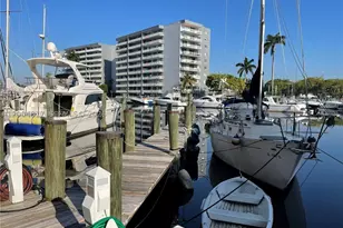 2415 NW 16th St, Miami, FL 33125 - Photo 15