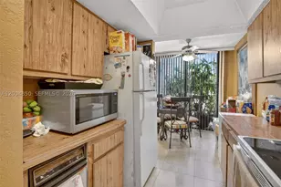 2931 SW 87th, Davie, FL 33328 - Photo 9