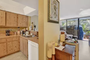 2931 SW 87th, Davie, FL 33328 - Photo 13
