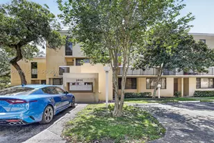 2931 SW 87th, Davie, FL 33328 - Photo 3