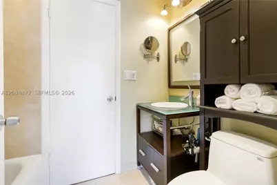 126 Golden Isles #32A, Hallandale Beach, FL 33009 - Photo 15