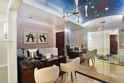 4391 Collins #709, Miami Beach, FL 33140 - Photo 45