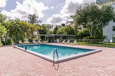 1402 NW 80th #302, Margate, FL 33063 - Photo 25