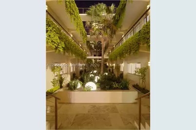 250 Collins #201, Miami Beach, FL 33139 - Photo 37